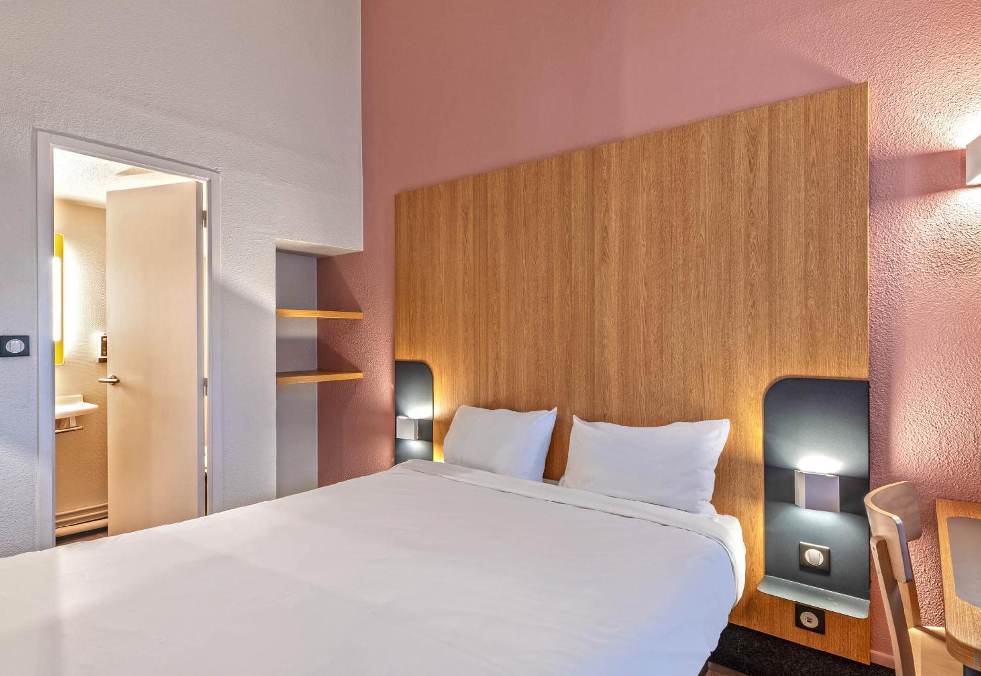 B&B Hotel Quimper Nord Douarnenez ภายนอก รูปภาพ