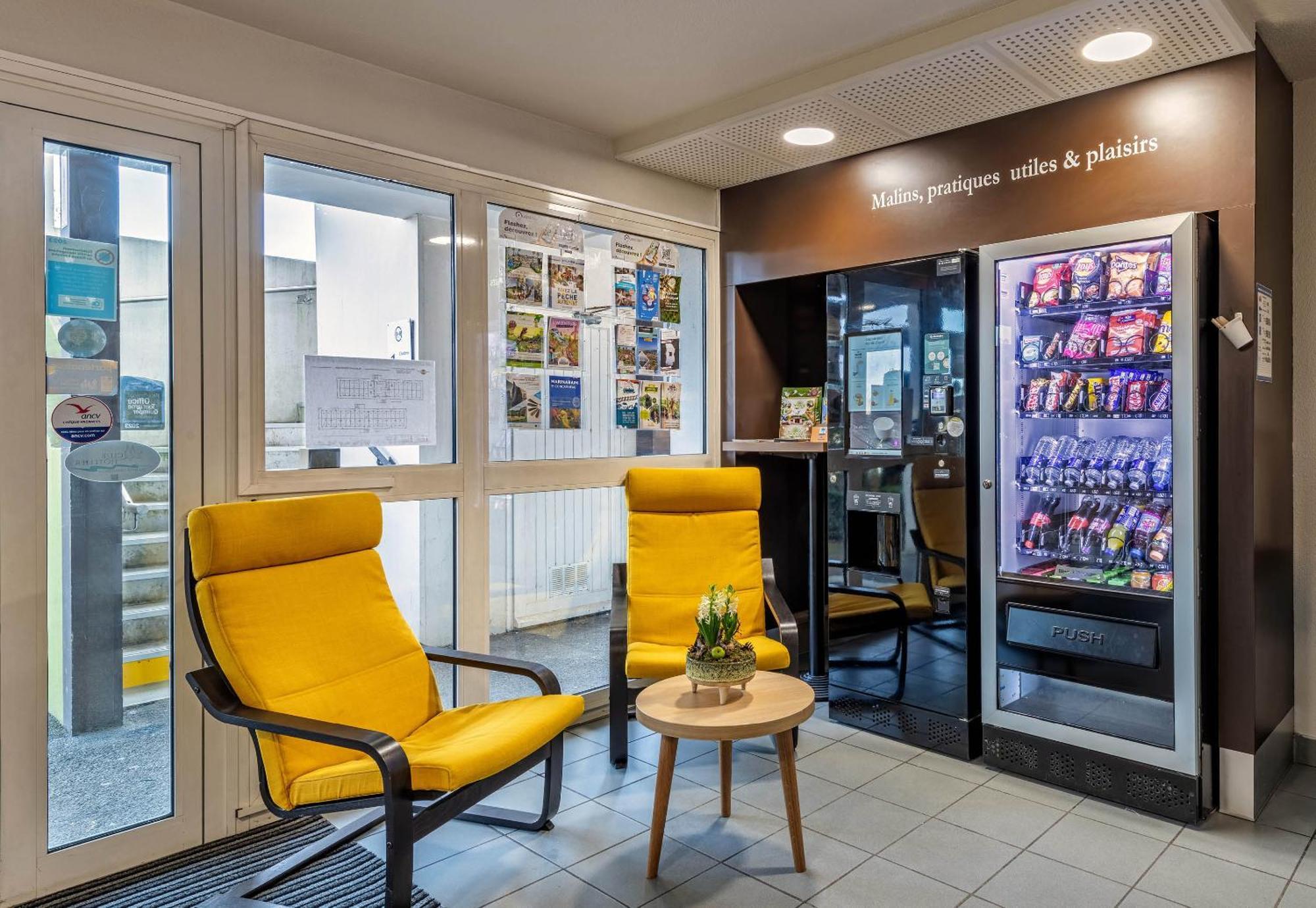 B&B Hotel Quimper Nord Douarnenez ภายนอก รูปภาพ