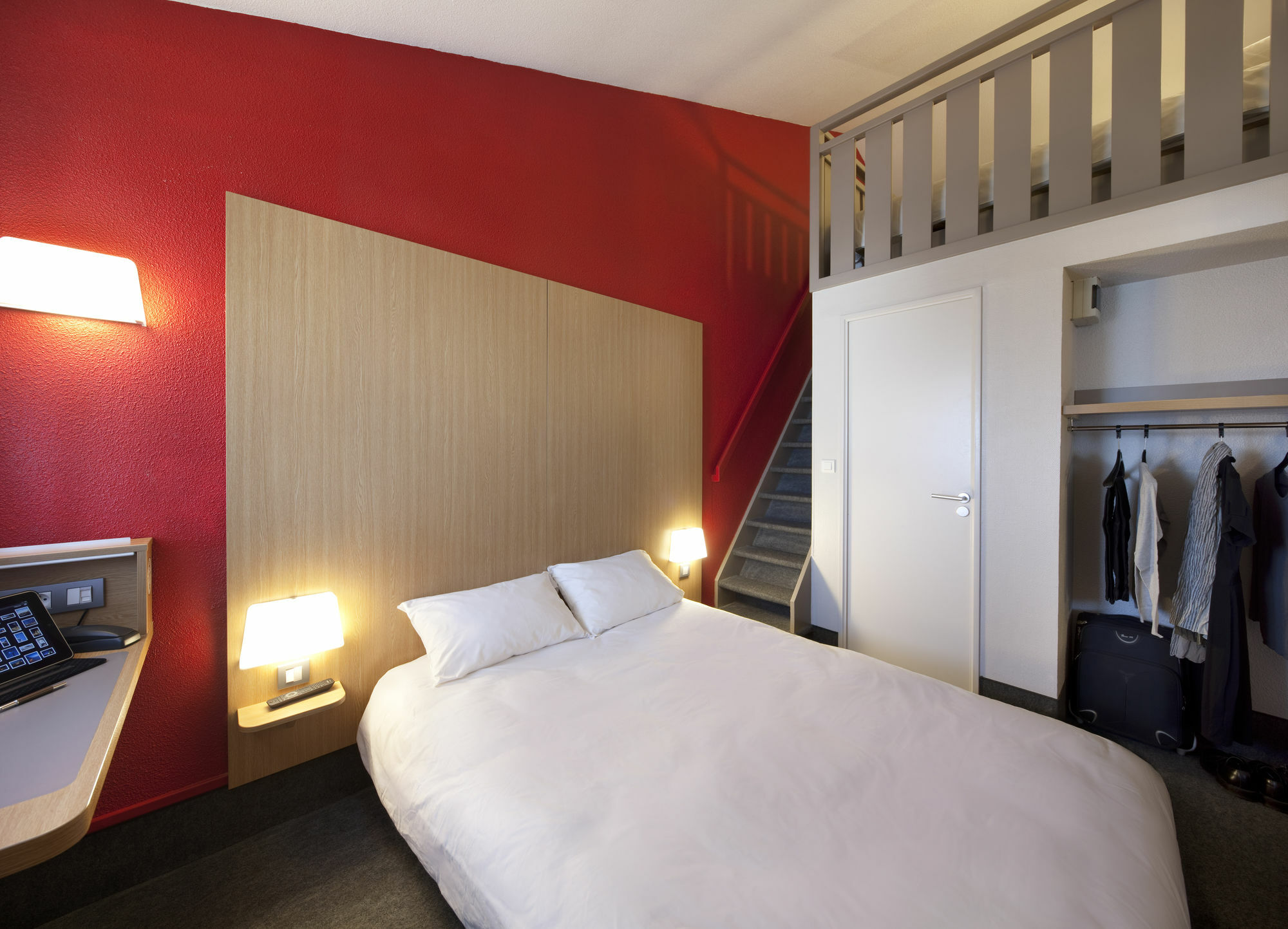 B&B Hotel Quimper Nord Douarnenez ภายนอก รูปภาพ